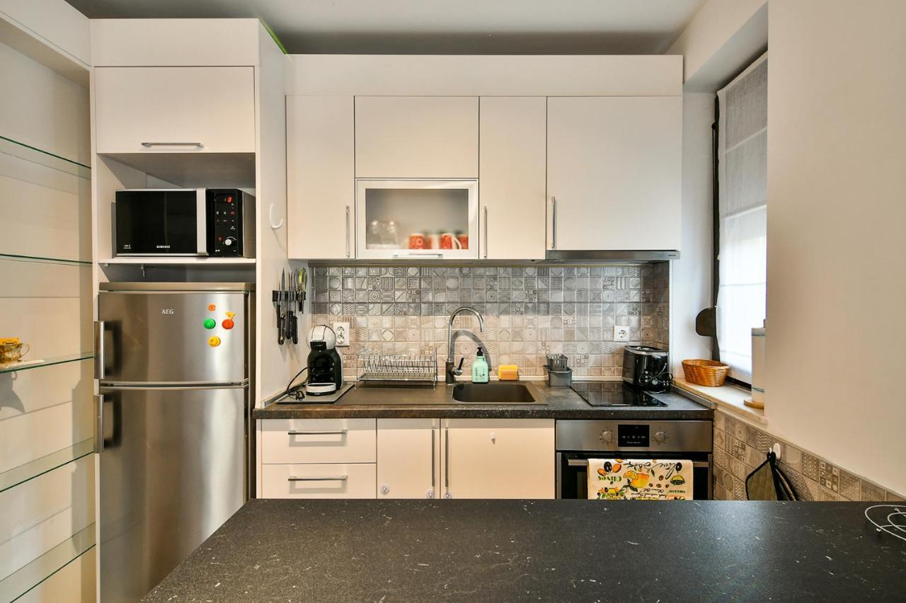 Varna Beach Flat 1 ภายนอก รูปภาพ