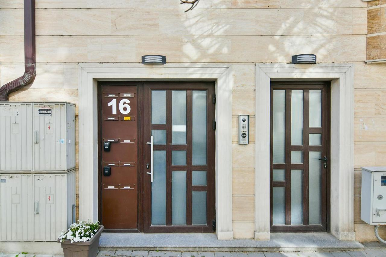 Varna Beach Flat 1 ภายนอก รูปภาพ