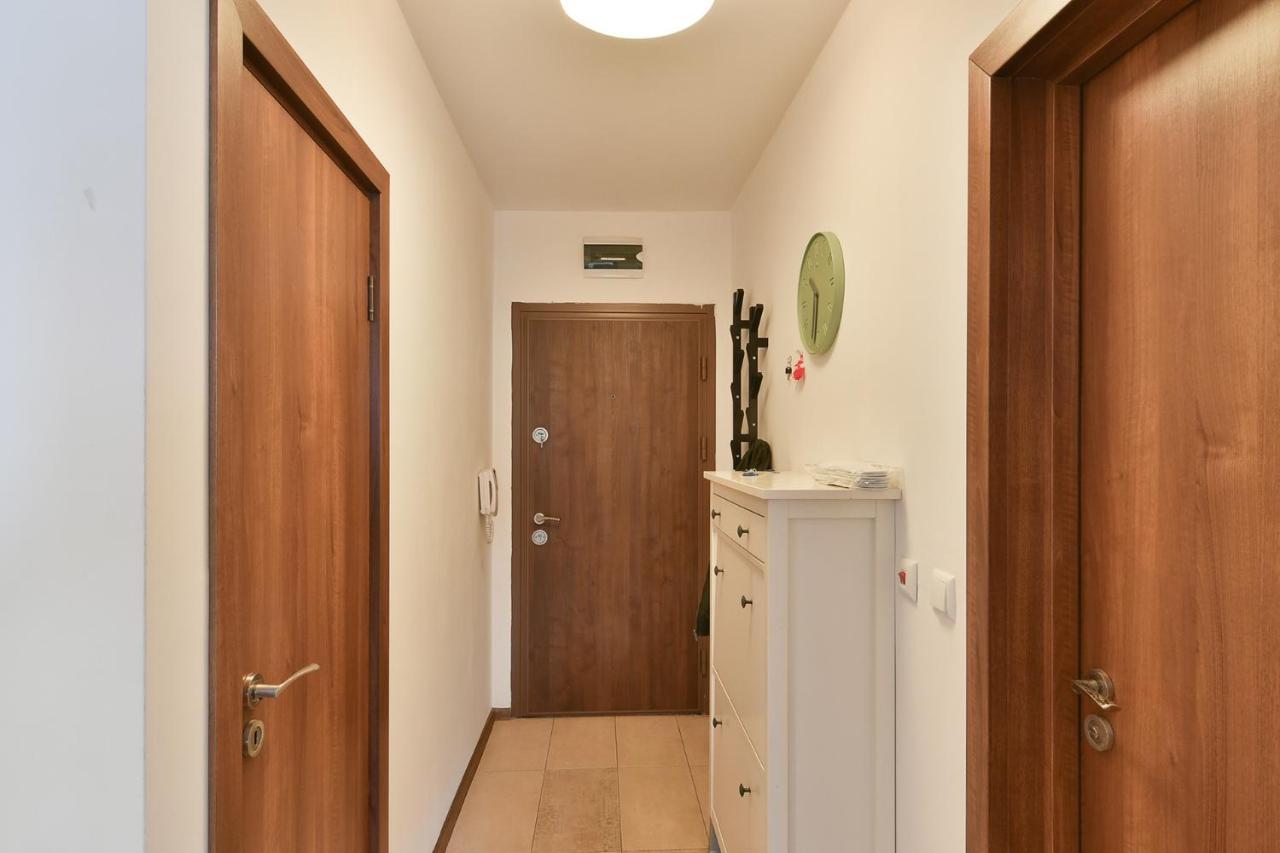 Varna Beach Flat 1 ภายนอก รูปภาพ